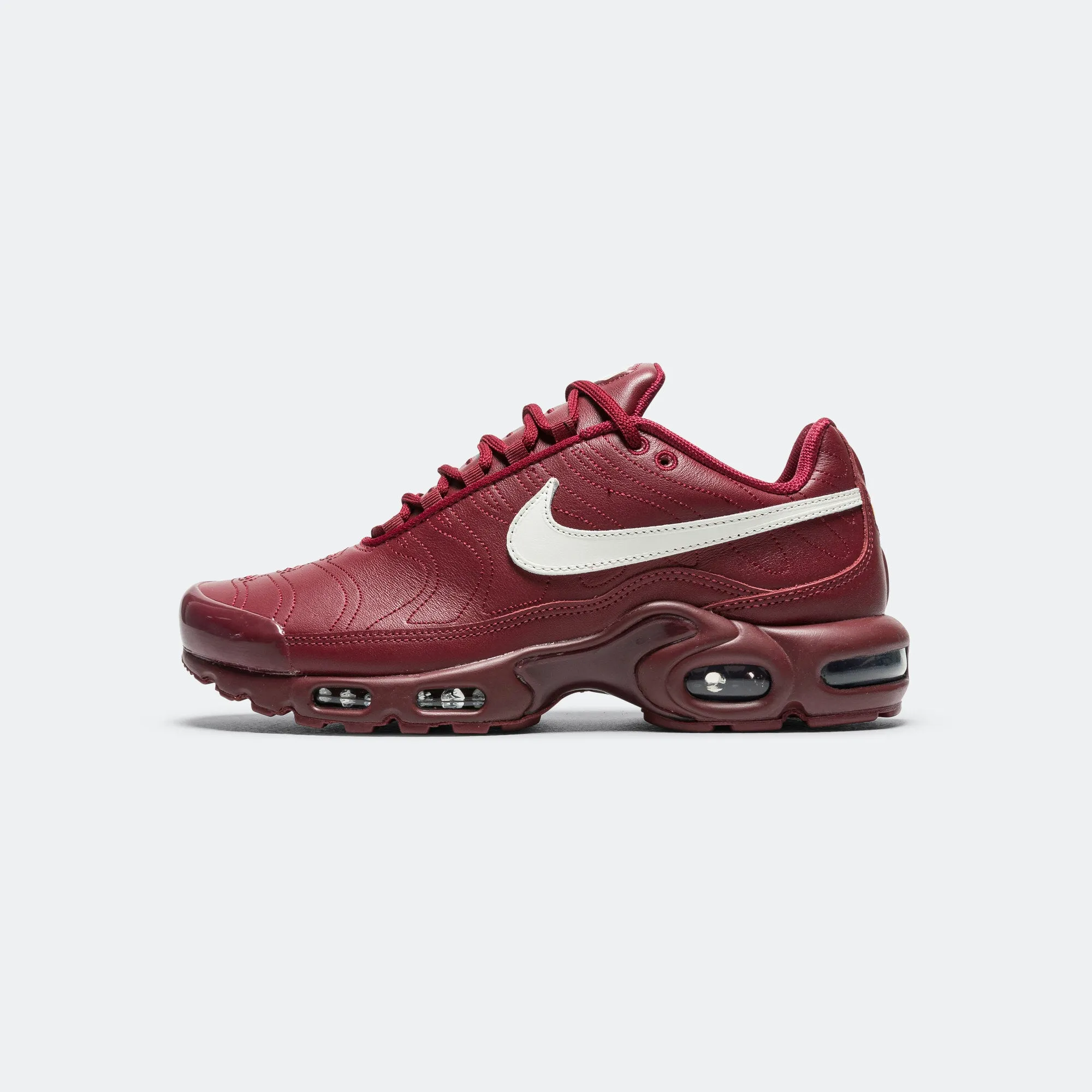 Air Max Plus - Team Red/Sail